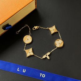 Designer Set Gold Stamp Bracelet Brand Girls Necklace Gift Jewellery Ring Romantic Love Pearl Stud Earrings Box Springtime