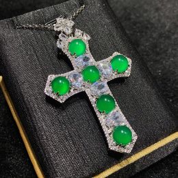 2023 Lab Jade Emerald Diamond Cross Pendant 925 Sterling Silver Party Wedding Pendants Necklace For Women Men Engagement Jewellery