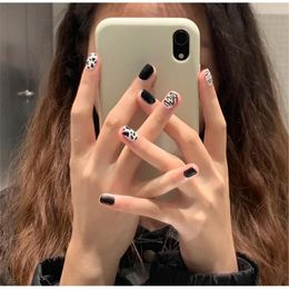 False Nails Frosted Matte Nail Black White Milk Cow Print Full Cover Fake Press On Decoration With Glue DIY Art