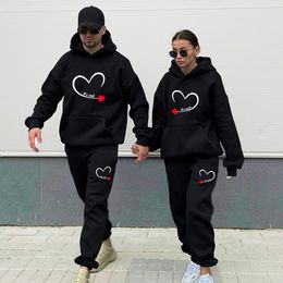 Mens Tracksuits Couple Tracksuit Im With Her Print Lover Hoodie and Pants 2 Pieces Clothes Men Sweatshirts Women Hoodies Fleece Suits 230310