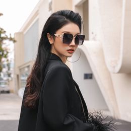 fashion Designer sunglasses G letter fashion Goggle vintage sunglasses for women men classic cool casual gift glasses Beach shading with box DH