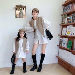 Family Matching Outfits Mom And Daughter Dress ParentChild Outfit Children Girl Dresses Dor Women's Clothing Autumn Mother Me Blouse 230310