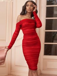 Casual Dresses Red Off The Shoulder Bandage Dress Women Sexy Backless Ruched Bodycon Party 2023 Winter Evening Club Outfits Spring