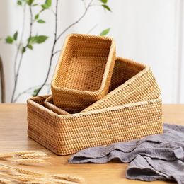 Storage Baskets Hand-Woven Rattan Wicker Basket Seagrass Rectangular Candy Storage Container Picnic Basket Fruit Box Cosmetic Household Tools 230310