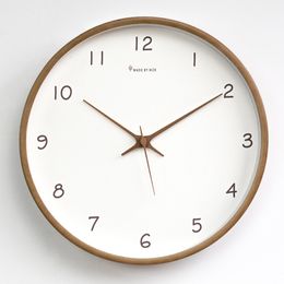 Wall Clocks Modern minimalist clock solid wood wall clock living room home fashion personality creative mute light luxury Nordic clock 230310