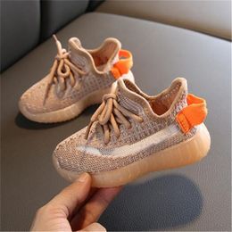 Outdoor Kids Athletic Shoes Designer Flying Woven Run Sports Shoe Toddler Infant Fashion Sneakers Children Youth Boys Girls Chaussures Pour Enfants