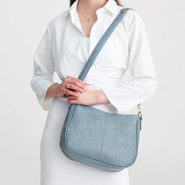 HBP Simple women's bag Outdoor handbag Solid color large capacity fashion shoulder bag