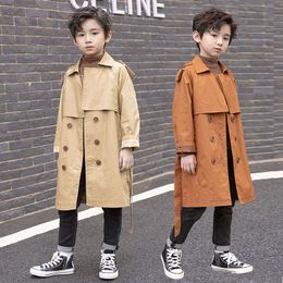 Tench coats Vintage Trench Coat Baby Boys Windproof Jacket British Double Breasted Windbreaker with Waistbelt TurnDown Collar Kids Clothes 230311