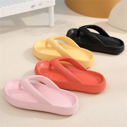 Wholesale 604F1 Flip Flops Summer Casual Thong Slippers Outdoor Beach Sandals EVA Flat Platform Comfy Shoes Women Couple Thick Soled 230311