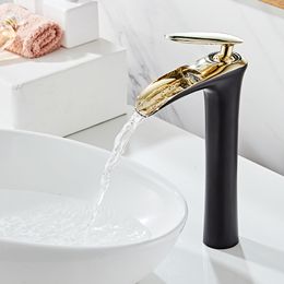 Bathroom Sink Faucets Basin Faucets Waterfall Bathroom Faucet Single handle Basin Mixer Tap Bath Black Gold Faucet Brass Sink Water Crane Silver 230311