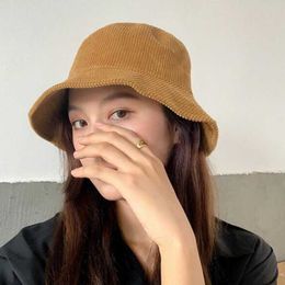 Sun Hats Caps BP Vintage Wide Brim Japanese Bucket at Spring Autumn Corduroy Warm All-match Fisherman Cap Men Student Street Shot Women's ats P Woman Man