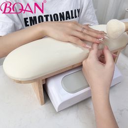 Nail Art Equipment PU Leather Arm Rest Stand For Nail Hand Rest Pillow Nail Stand Manicure Holder Hand Pillow Nail Arm Rest Cushion Nail Salon 230310