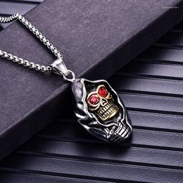 Pendant Necklaces Trendy Skull Shape Necklace Men's Fashion Bohemian Red Crystal Inlaid Accessories Party Jewelry