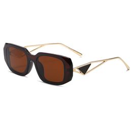 Fashion Designer Sunglasses Classic Eyeglasses Goggle Outdoor Beach Sun Glasses Man Woman 18 Colour Optional PP991 gift UU