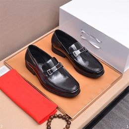 P10/3Model Luxury Men's Brogue Shoes British Lace-up Oxford Designer Dress Shoes Male Gentleman Leather Footwear Flats Men Loafers on Smoking Shoes Male