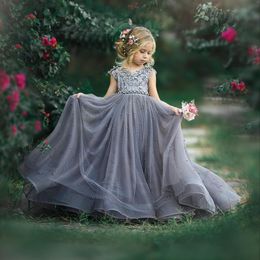 Girl Dresses 2023 Grey Flower For Wedding Pearls Floral Appliques Toddler Pageant Gowns Tulle First Communion Dress