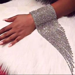 Charm Bracelets Luxury 22Rows Shiny Long Tassel Hand Chain For Women Boutique Bracelet Accessories Geogous Bridal Wedding Jewellery 1PC 230310