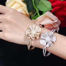 Bracelets S0138 Korean high-end flower fashion new AAA zircon women's bracelet evening dress accessories