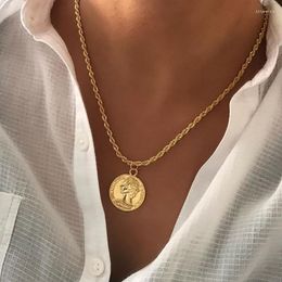 Pendant Necklaces Punk Style Gold Color Coin Choker Twist Chain Female Clavicle Chains Necklace Vintage Jewelry Collares