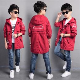 Tench coats children's clothing spring boy jacket windbreaker in the long section of big Korean shirt 230311