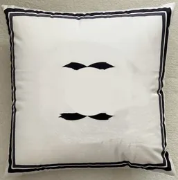New Black and White Pillowcase Sofa Bedroom Cushion Living Room and Bedside Plush Car Cushion Fabric Pillowcase 45*45 without inner
