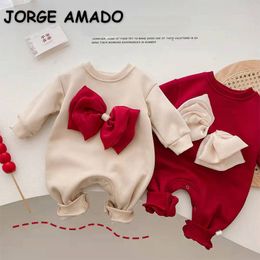 Rompers Winter Baby Girl Romper Red Apricot Long Sleeves Fleece Thick Round Collar Bow O-neck Jumpsuit born Clothes E3800 230311