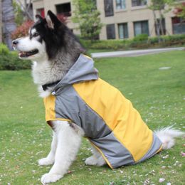 Dog Apparel Fashion Outdoor Waterproof Stormbreaker Rain Coat Reflective Quick Dry Pet Raincoat Golden Retriever Supplies