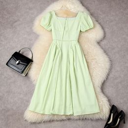 Summer Puff Short Sleeve Dress Square Neck Green Solid Color Panelled Mid-Calf Elegant Casual Dresses 22L256003