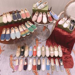 Tasarımcı Ayakkabı Loafer'lar Moda Günlük Ayakkabı Klasikleri Kadın Espadriller Kadın jakarlı espadril Düz Kanvas Ve Gerçek Kuzu Derisi İki Tonlu Cap Toe Dana derisi numara 34-42