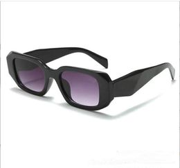 Designer Sunglasses Classic Eyeglasses Goggle Outdoor Beach Sun Glasses For Man Woman Mix Colour Optional Triangular signature juy