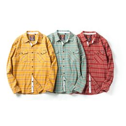Men's T-Shirts Men Casual Plaid Flannel Shirt Long-Sleeved Autumn Clothes Tops Long Shirt Chest Outwea Pocket Design Printed-Button 230311
