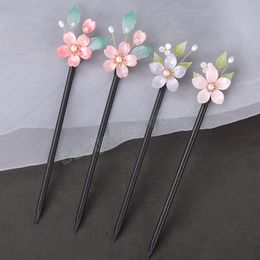 Vintage Flower Shape Hairpin Clips Handmade Wooden Hair Fork Sticks Retro Chinese Hanfu Dress Headdress Headpieces Hair Jewelry