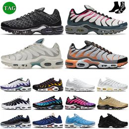 Designer Tn Plus Men Tns Running Sports Shoes SIZE 12 Oreo Smoke Grey Triple Black ALL White Hyper Blue Womens Outdoor tnf terrascape Trainers Sneakers 36-46