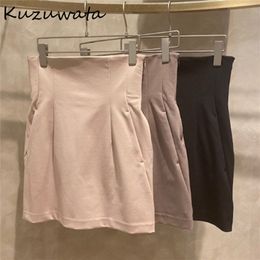 Skirts Kuzuwata Solid Empire Slim Folds Above Knee Sexy Mini Summer Womens Faldas Fashion Temperament Japan Style Jupe 230313