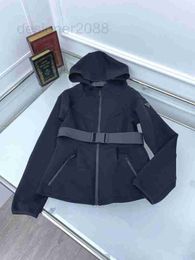 Women's Jackets Designer 2023 New Black With Belt Fashion Triangle Hooded Zip up Loose Casual Women Design Street Wear Coat SPPK