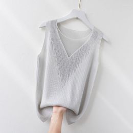 Women's Tanks 2023 Knitted Vest Women V-neck Streetwear Casual Tank Top Summer Thin Bright Silk Sleeveless Outwear Tops X202