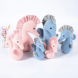 Plush Toy Soft Sea Horse Stuffed Plush Doll Animal Fish Toys Hippocampus Couple Dolls Pillow Home Decor Gifts for Children Girls LA554