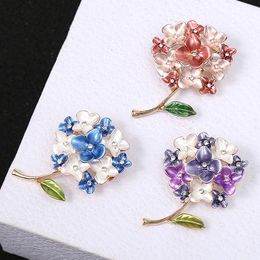 Lilac Flower Brooches For Women Suit Collar Clip Hydrangea Weddings Party Corsage Brooch Buckle Lapel Pins Gift Accessory