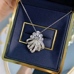 Luzury Flower Diamond Pendant Necklace 925 Sterling Silver Party Wedding Chocker Necklace for Women Bridal Pendant Jewellery Gift