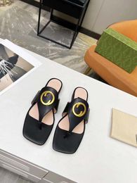 Sandals Luxury Slippers Women's Slide Flat Flip Slippers Beach Slippers Designer Suede Summer Leather Size 35-43