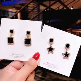 Dangle Chandelier Needle Atmospheric Black Earrings Temperament Long Flash Earrings Personality Versatile Net Red Earrings Women Fashion G230313