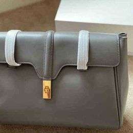 Totes Luxury Handbags Women's Shoulder Bags Fashion Leather High Capacity Simple Designer Handbags 211220