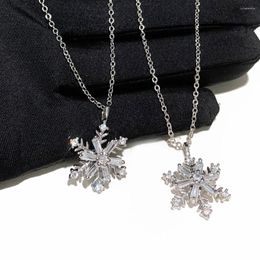 Pendant Necklaces High Quality Iced Out Bling 5A CZ Paved Shining Revolvable Snowflake Necklace Jewellery For Women Christmas Gifts