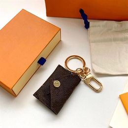 2021 Letter With Flower Wallet Keychain Keyring Fashion Purse Pendant Car Chain Charm Brown Flower Mini Bag Trinket Gifts Accessor279K