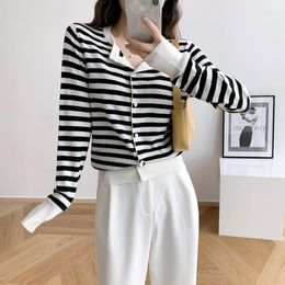 Women's Knits Autumn Thin O Neck Stripe Loose Cashmere Knitwear Cardigan Sweater Coat Woman Women Wool Vintage Clothes