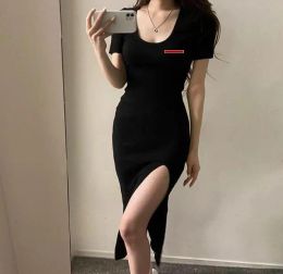 Woman Clothing Casual Dresses Short Sleeve Summer Womens Dress Slit Skirt Outwear Slim Style With Budge Designer Lady Sexy Dresses puda