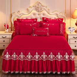 Bed Skirt European Elegant Lace Bed Skirt Solid Colour Quilted Bed Skirt Thicken Soft Smooth King Queen Bedspread Not Including Pillowcase 230314