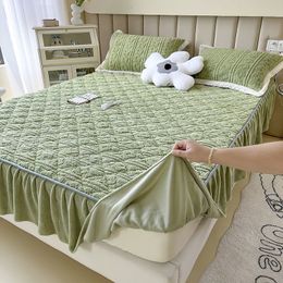 Bed Skirt 1PC Luxury Quilted Bed Skirt Mattress Protector Bed Cover Winter Thicken Plush Bedspread Solid Cotton Padded Fitted Sheet 230314