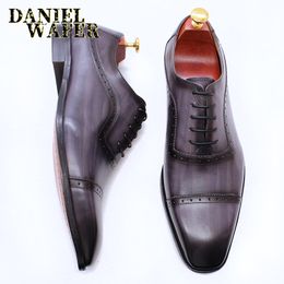 Elegant Men Oxford Shoes Brogue Genuine Leather Black Brown Classic Cap Toe Lace Up Formal Shoes Wedding Office Men Dress Shoes