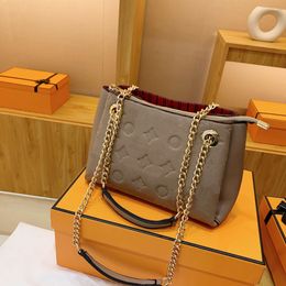 Luxurys Designers Bags hollow out Handbag Purse Woman Fashion Clutch Purses Grey Embossing Monogrames Multi Pochette Felicie Chain Bag